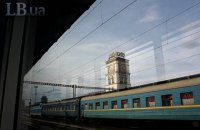 "Укрзализныця" назначила дополнительные поезда из Киева к морю и в Карпаты