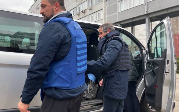 Гроссі залишив Запорізьку АЕС після ротації експертів місії МАГАТЕ