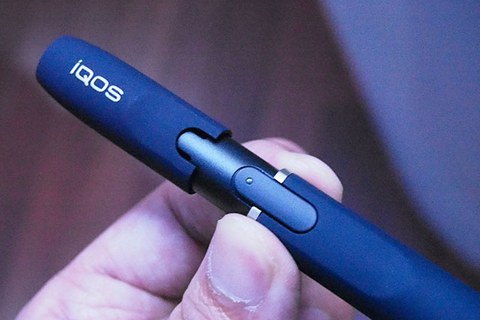 "Филип Моррис Интернешнл" представляет iQOS™ в Украине