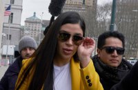 Жену наркобарона Эль Чапо задержали в США по подозрению в наркоторговле