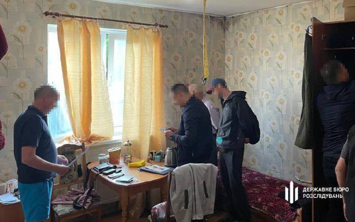 ДБР затримало колаборанта-кінолога, який хотів влаштуватися до ЗСУ і "зливати" ворогу інформацію