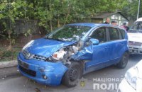 У Києві п'яний автослюсар викрав відремонтовану іномарку і потрапив у ДТП