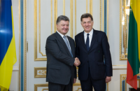 Порошенко: В случае наступления боевиков, санкции против России будут усилены