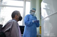 Радуцкий объяснил, кого и как будут прививать дополнительной дозой вакцины от коронавируса