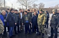 Климкин и Курц посетили Мариуполь и КПВВ "Пищевик"