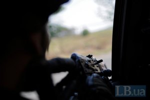 Огонь со стороны террористов корректируют профессиональные военные, - участник АТО