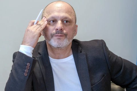 Наблюдательный совет НОТУ разорвал контракт с Аласанией (обновлено)