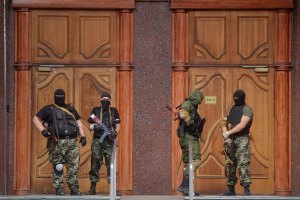 У полоні в терористів перебувають 53 солдатів