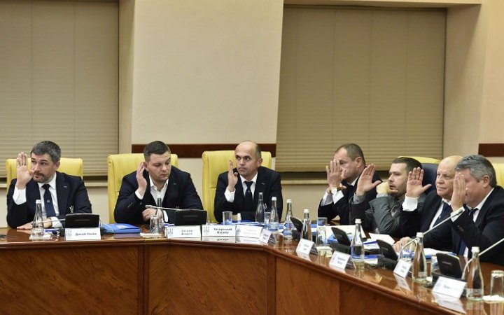 В УАФ ухвалили рішення вести нові переговори з клубами і лігами щодо телеправ