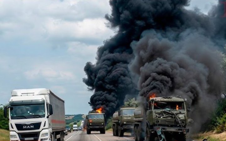 Аналіз крові. Про ворожу логістику 