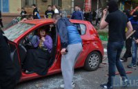 В Харькове марш единства футбольных ультрас атаковали «оплотовцы», пострадало восемь человек 