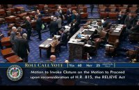 Сенат США прийняв процедурне рішення для розгляду надання допомоги Україні