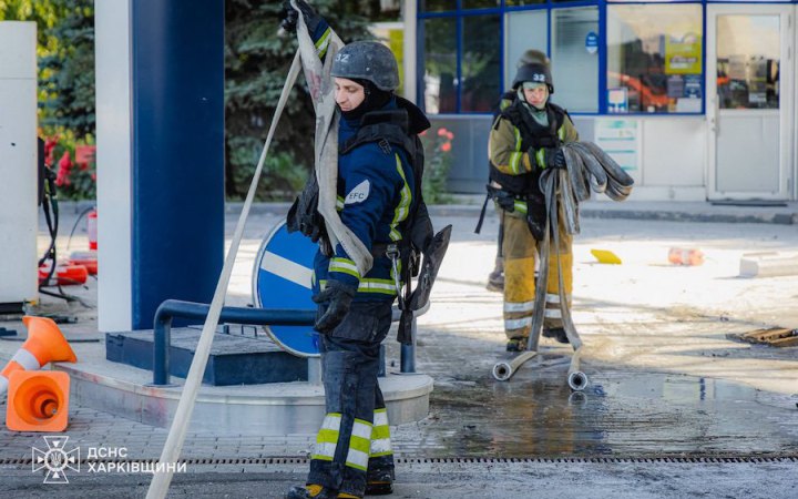 Росіяни вдарили по АЗС у Харкові 