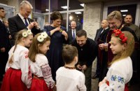 Володимир Зеленський і Гітанас Наусєда відвідали Український центр у Вільнюсі 