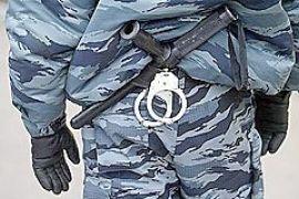 Сотрудники УБОП проводят обыск в центральном отделении Надра Банка