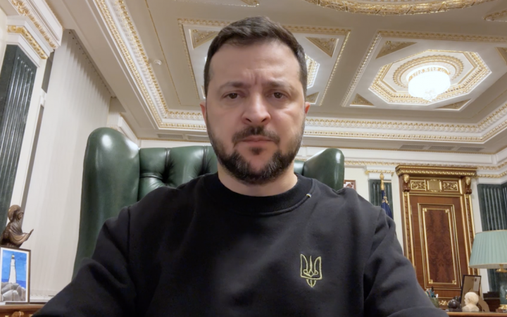 Захист неба й наших фронтових позицій від російських авіаційних та ракетних ударів – одне з головних завдань, – Зеленський
