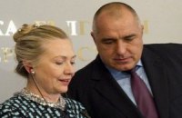 Клинтон призвала Болгарию преодолеть энергозависимость от России