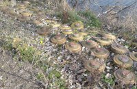 У двох районах Харківщини поліцейські за тиждень виявили майже 50 протитанкових мін