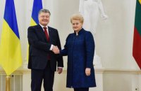 Порошенко сегодня посетит Литву с рабочим визитом