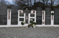 В Сваляве вандалы осквернили мемориал возле Стены плача