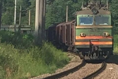 Подросток получил ожоги 85% кожи на крыше вагона поезда