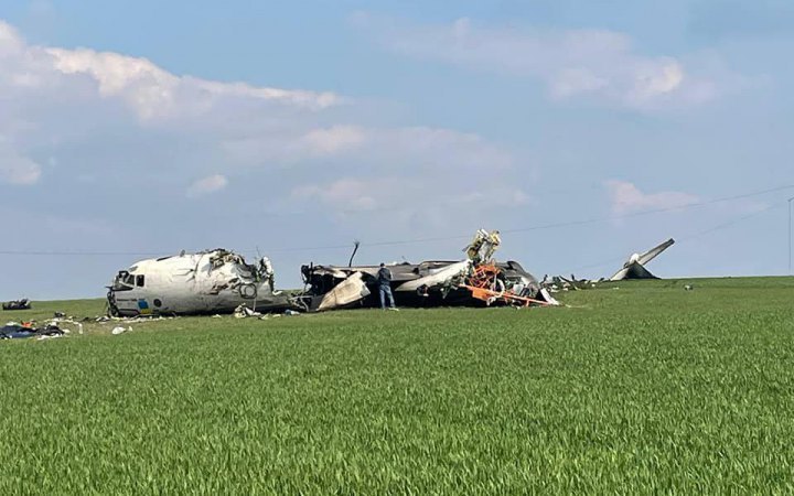 На Запорожье упал гражданский Ан-26, один человек погиб, двое – травмированы (обновлено)