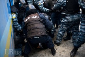 Командир "Беркута" отстранен от должности из-за побоища в Гостином дворе 
