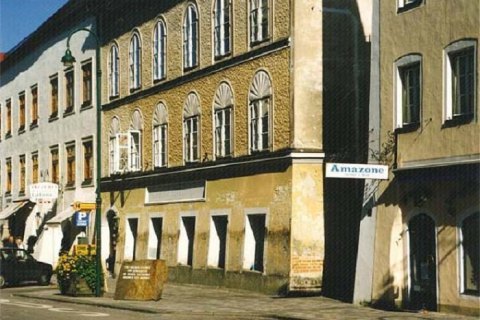 Австрія націоналізувала будинок, де народився Гітлер
