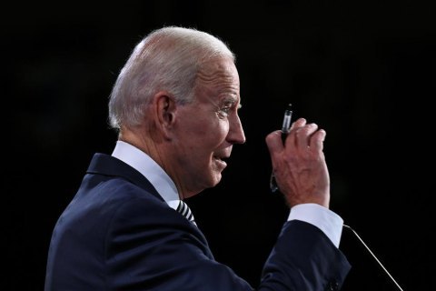 Трамп лидирует на президентских выборах в шести ключевых штатах (обновлено)