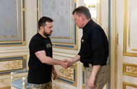 Зеленський зустрівся з міністром національної оборони Польщі