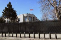 Неизвестные обстреляли посольство США в Анкаре