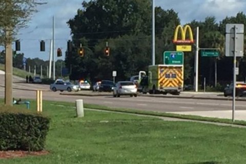 В США неизвестные захватили заложников в McDonald's