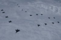 Південнокорейські та американські винищувачі провели демонстрацію сили на тлі побоювання ядерного випробування Кім Чен Ина