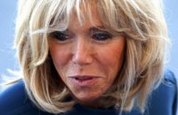Номер журнала Elle с интервью жены Макрона побил рекорд продаж