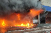 У Києві горіло кафе у прибудові до готелю