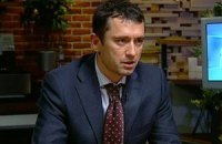 Под Администрацией требуют от Януковича успокоить Засуху