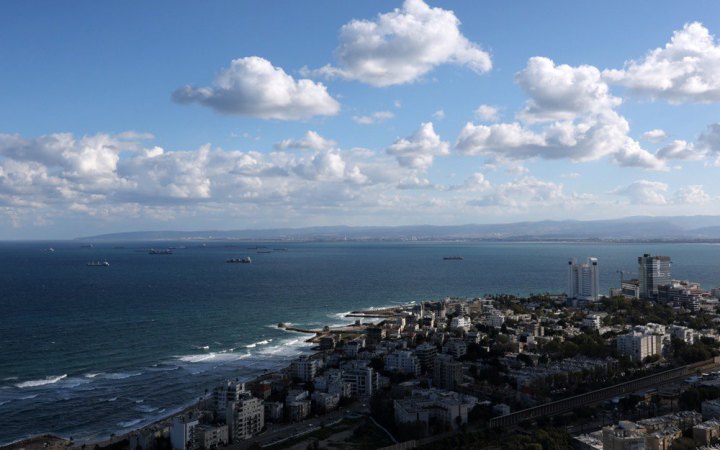 ЗМІ: під тиском України Ізраїль не дозволив розвантажитися судну РФ із зерном (доповнено)