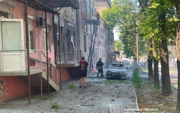 Росіяни знову вдарили по Запоріжжю, є поранені