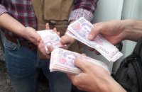 В Меловом начальник отдела полиции и его зам попались на взятке в 140 тыс. гривен