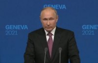 Путин заявил, что хакерские атаки на США шли с территории Штатов, а не России 