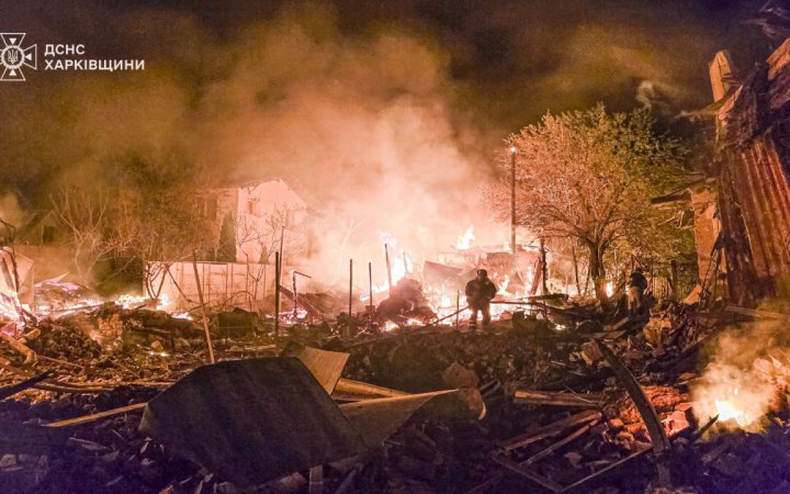 Головне за ніч та ранок середи, 30 квітня: атака на Дніпропетровщину, майже 180 боєзіткнень, 100 днів Трампа