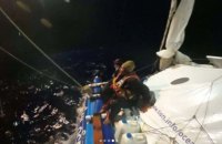 Акули в Кораловому морі атакували катамаран Russian Ocean Way. Судно втонуло 