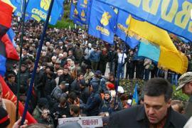 БЮТ и "Свобода" снова не поделили сцену