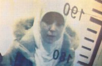 Учасницю теракту у Парижі помітили у відеоролику "Ісламської держави"