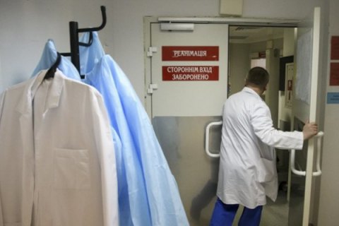 Представник уряду в парламенті перебуває в реанімації з ковідом, - Арахамія