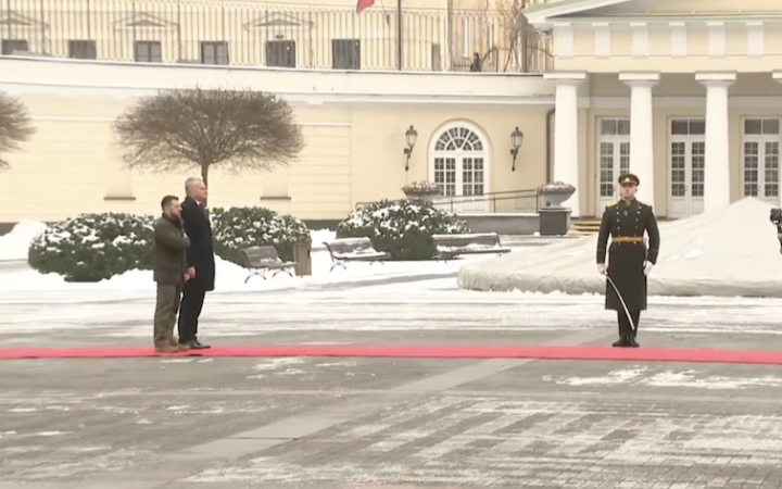 Зеленський прибув до Вільнюса, на черзі – Естонія і Латвія