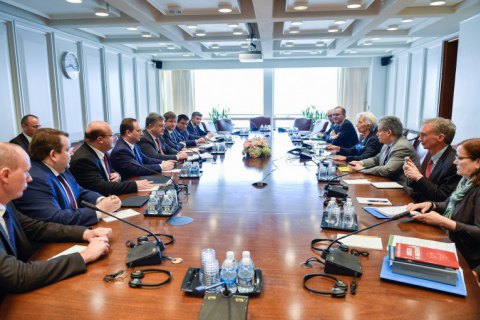Порошенко зустрівся з директором МВФ і головою Світового банку