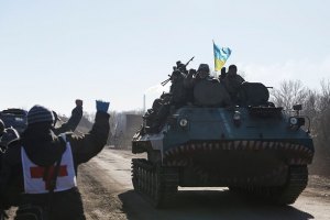 Штаб АТО: при выходе из Дебальцево погибли шесть военных