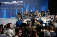 Буданов: РФ проводить спецоперацію "Майдан-3", метою якої є на тлі смути завдати влітку воєнної поразки на сході