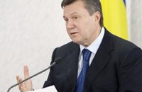 Янукович поручил спецслужбам усилить защиту украинцев за границей